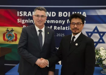 Israel y Bolivia firman acuerdo para reanudar relaciones diplomáticas