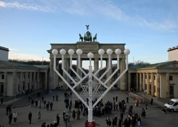 Berlín, Londres y Nueva York refuerzan seguridad en eventos de Janucá tras ataque en Sídney