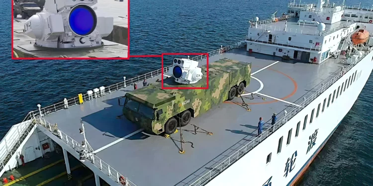 China convierte buque civil en plataforma del arma láser LY-1