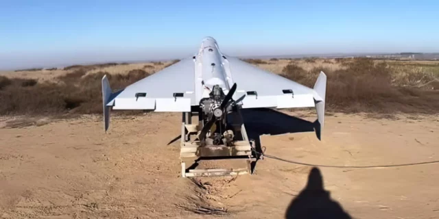 China ensaya el dron Loong M9 similar al Shahed-136 iraní