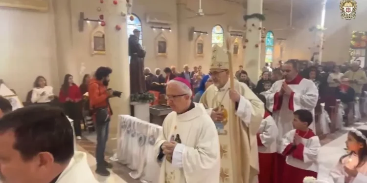 Patriarca latino preside misa de Navidad en única iglesia católica de Gaza