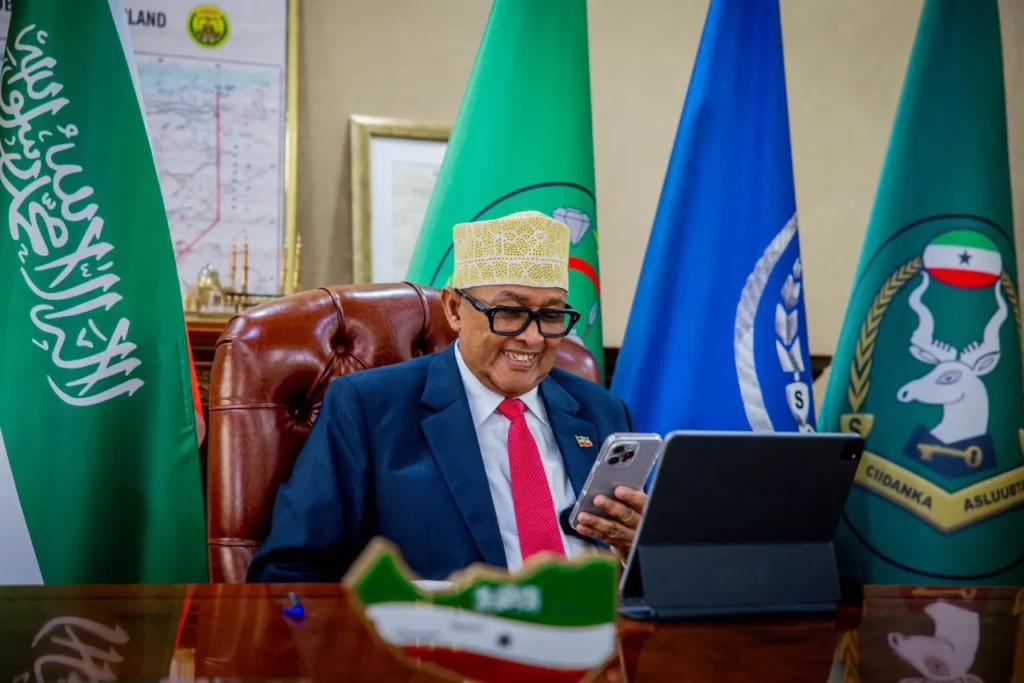 El presidente de Somalilandia celebra el reconocimiento de Israel como Estado independiente