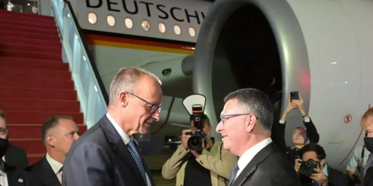 Sa’ar recibe a Merz en su primera visita oficial a Israel desde mayo