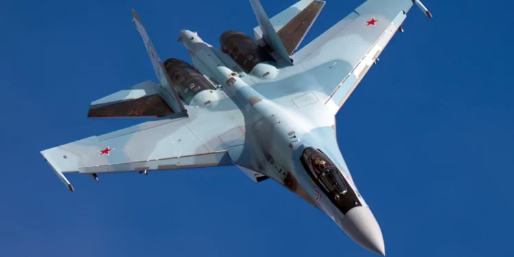 Rusia prepara despliegue masivo de cazas Su-35 recién entregados