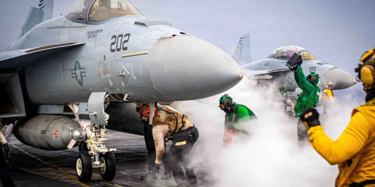Super Hornet ensayan ataques en Venezuela desde el USS Gerald R. Ford