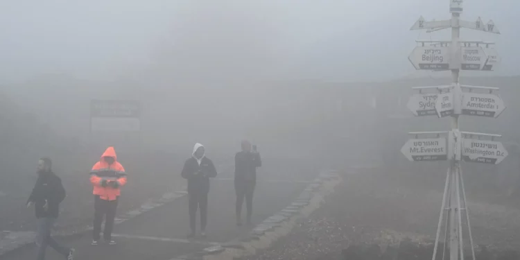 Hallan muerto a un hombre por hipotermia en Netanya en plena tormenta Byron