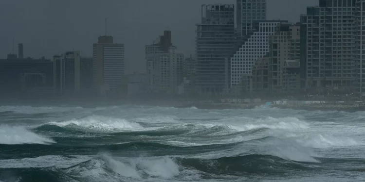Tormenta Byron llegará a Israel: pico el jueves y lluvias intensas