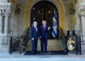 Trump apoyaría un ataque israelí contra Irán si Teherán retoma misiles y programa nuclear