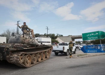 Tres exfuncionarios de Assad muertos en enfrentamientos con las fuerzas estatales en la zona alauita de Siria