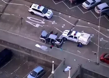 Reuters/NUEVE NETWORK/SEVEN NETWORK/AUSTR