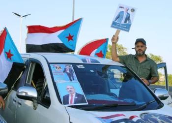 15.000 combatientes respaldados por Arabia Saudí se concentran cerca de la frontera con Yemen