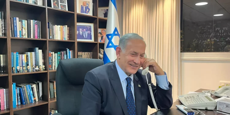 Netanyahu invita a Rodrigo Paz de Bolivia a visitar Israel