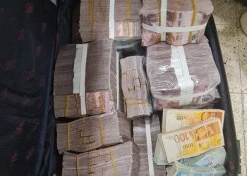 Interceptan en Allenby 12 millones de NIS para terrorismo palestino