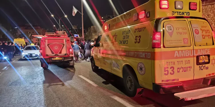 Autobús atropella a manifestantes haredi en Jerusalén: un muerto
