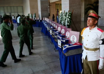 Restos de 32 oficiales cubanos muertos durante captura de Maduro son repatriados