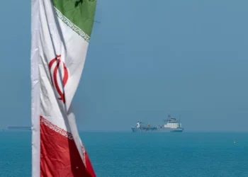 Las operaciones marítimas en el Golfo se paralizan cerca de Irán: EE. UU. se prepara para un ataque