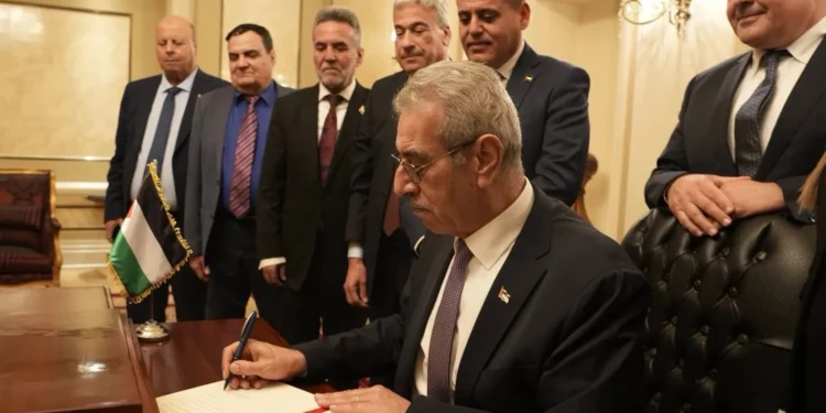 El comité tecnocrático palestino de Gaza afirma que perseguirá “la paz, la democracia y la justicia”