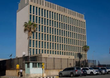Biden compró arma de energía ligada al Síndrome de La Habana