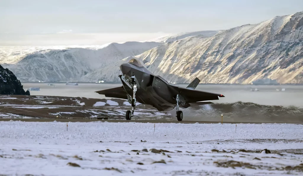 El NORAD de Estados Unidos despliega aviones en Groenlandia