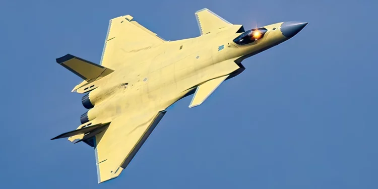 J-20 con motores WS-15