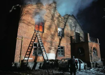 Rusia lanzó el nuevo misil balístico Oreshnik en un gran ataque contra Ucrania