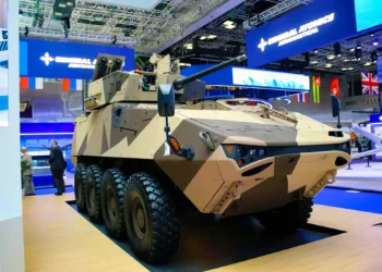 General Dynamics exhibe el LAV 700 Desert Viper 8×8 en DIMDEX 2026