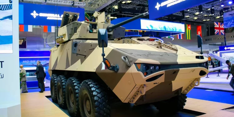 General Dynamics exhibe el LAV 700 Desert Viper 8×8 en DIMDEX 2026