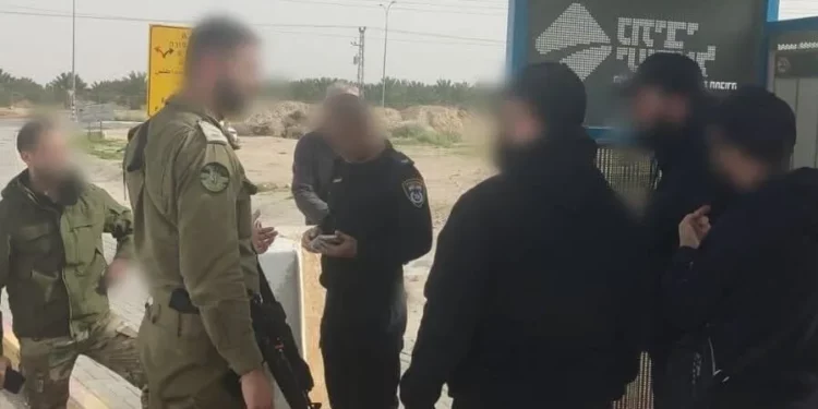 La policía rescata a cuatro turistas judíos localizados en Jericó