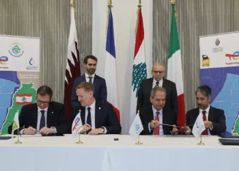 Líbano firma acuerdo para explorar gas en la zona costera fronteriza con Israel