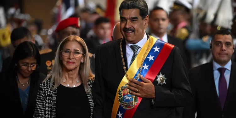 Vicepresidente de Venezuela: el Gobierno desconoce el paradero de Maduro y su esposa