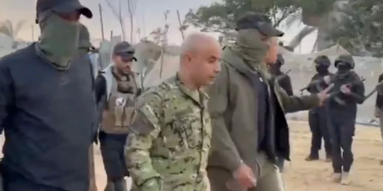 Israel proporciona armas, información, alimentos y atención médica a milicias anti-Hamás