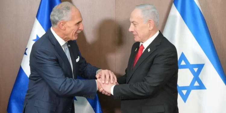 Netanyahu se reúne con el presidente de Honduras