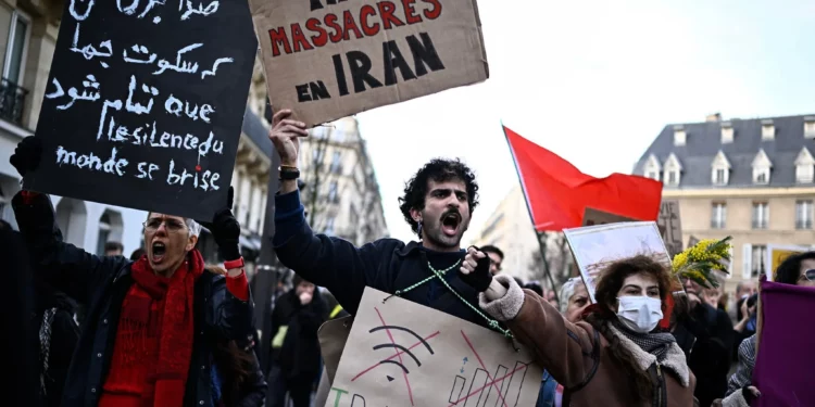 Funcionario iraní afirma que el número verificado de muertos en las protestas asciende al menos a 5000