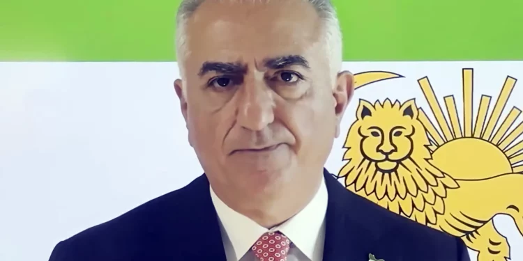 Reza Pahlavi: quienes reprimen las protestas en Irán son “objetivos legítimos”