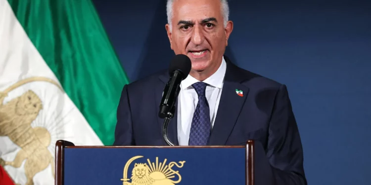 Reza Pahlavi confía en la caída de la República Islámica iraní