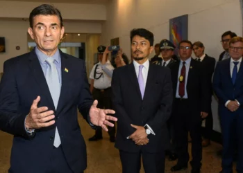 Estados Unidos presiona a Bolivia para que expulse a espías iraníes