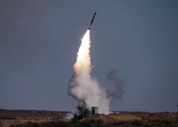 Rusia emplea el sistema S-400 para ataques terrestres