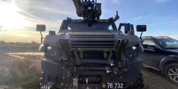 Dinamarca prueba con éxito el misil Spike LR2 desde el Eagle V