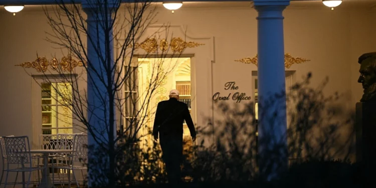 Trump pronto tendrá “cifras precisas” sobre de muertos en protestas de Irán