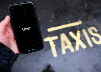 Israel da un paso más hacia la autorización de Uber y Lyft