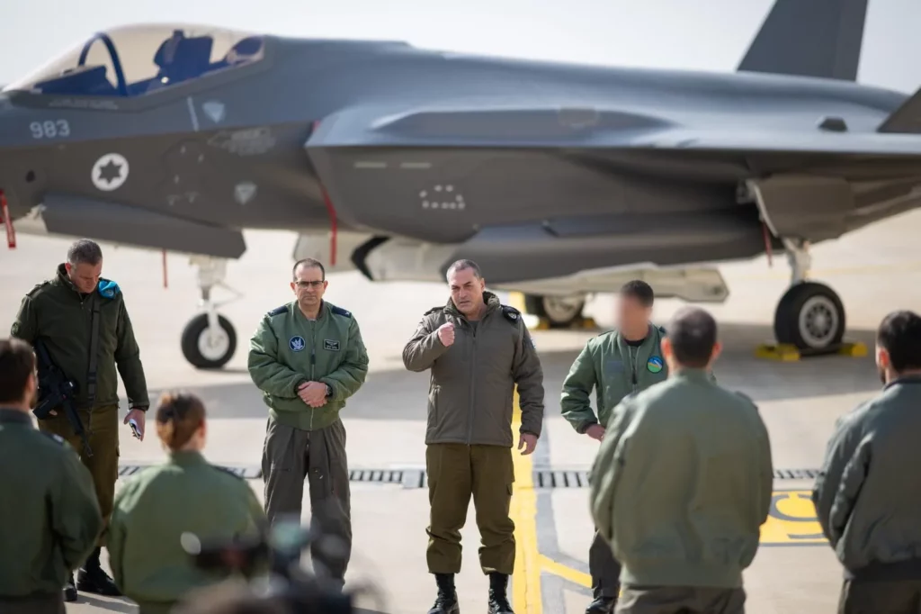 El ejército está preparado para actuar “contra cualquier enemigo”