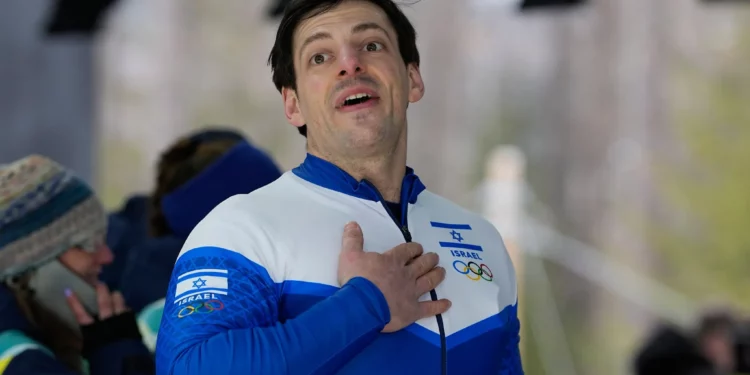 Comentarista de Swiss Olympic sugiere expulsión de atleta israelí por “apoyar el genocidio”