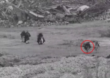 Las FDI atacaron un edificio en Beit Janún tras detectar a hombres armados