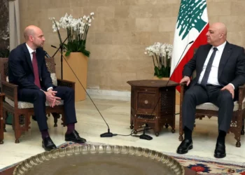 Francia propone dotar al ejército libanés de “medios” para desarmar a Hezbolá