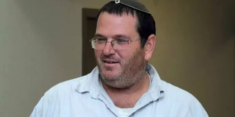 Bezalel Zini admitió ante la policía que recibió dinero de otro acusado