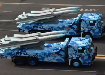 CM-302: El misil antibuque que Irán negocia con China