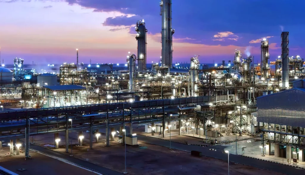 La industria química europea pierde inversión por energía cara y fuga de capital