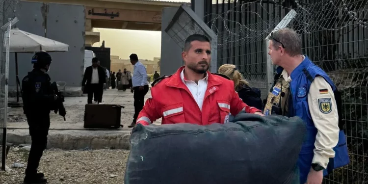 Israel mantendrá cerrados los pasos hacia Gaza durante la operación contra Irán