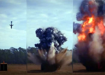 La USAF prueba munición de ataque de alcance extendido ERAM con ojiva real