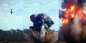 La USAF prueba munición de ataque de alcance extendido ERAM con ojiva real